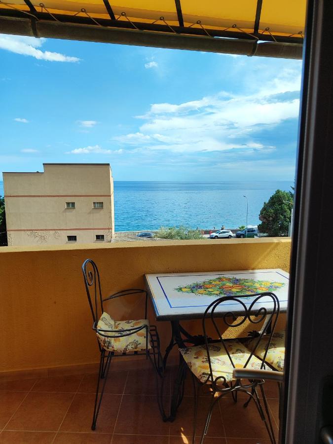 Torre Dei Pirati Villa Летояни Екстериор снимка